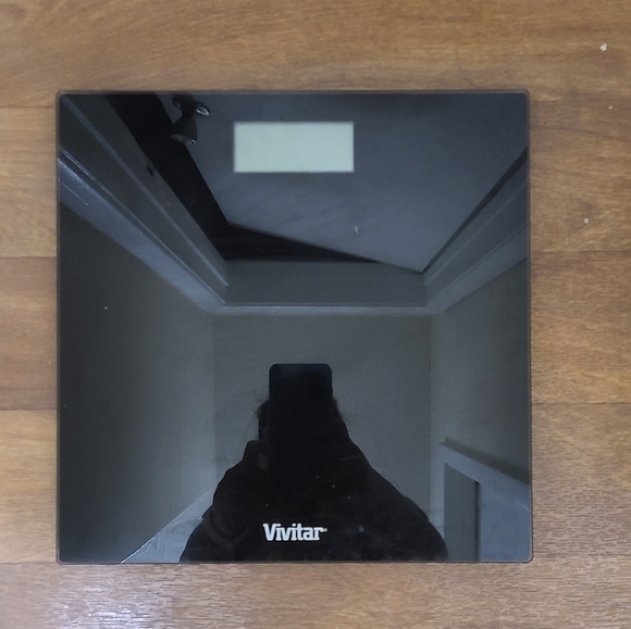 Digital scale - Picture 1 of 4